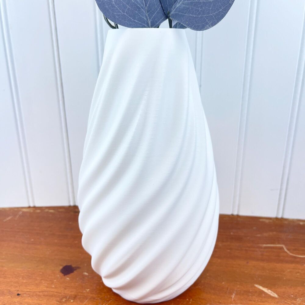 Modern Vase, Wave Flower Vase, Multiple Colors - Picture 2 of 7